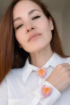 Manžetové knoflíčky srdce Ipomea list v pryskyřici