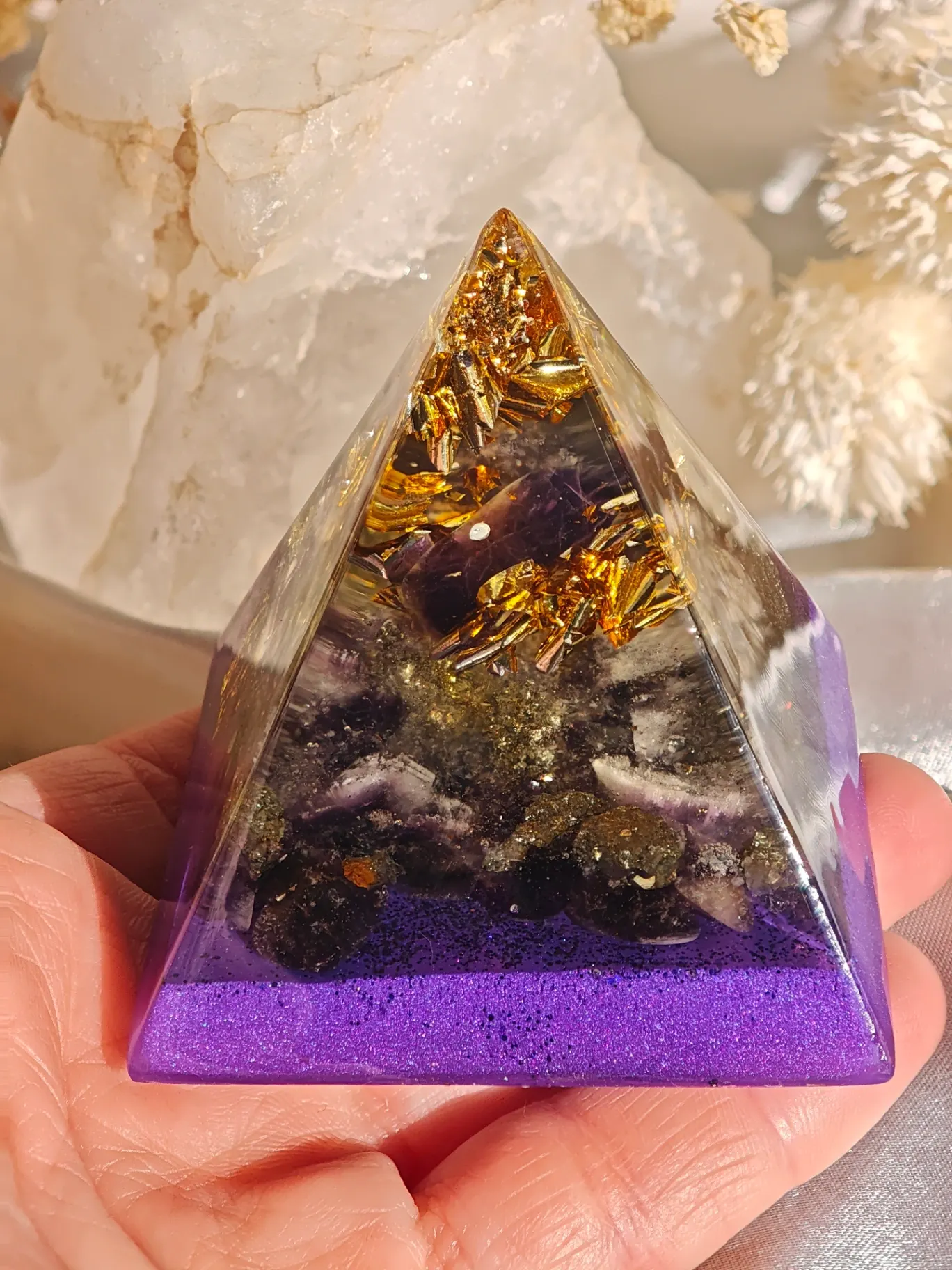Pyramida hojnost,ochrana,vnitřní síla a harmonie